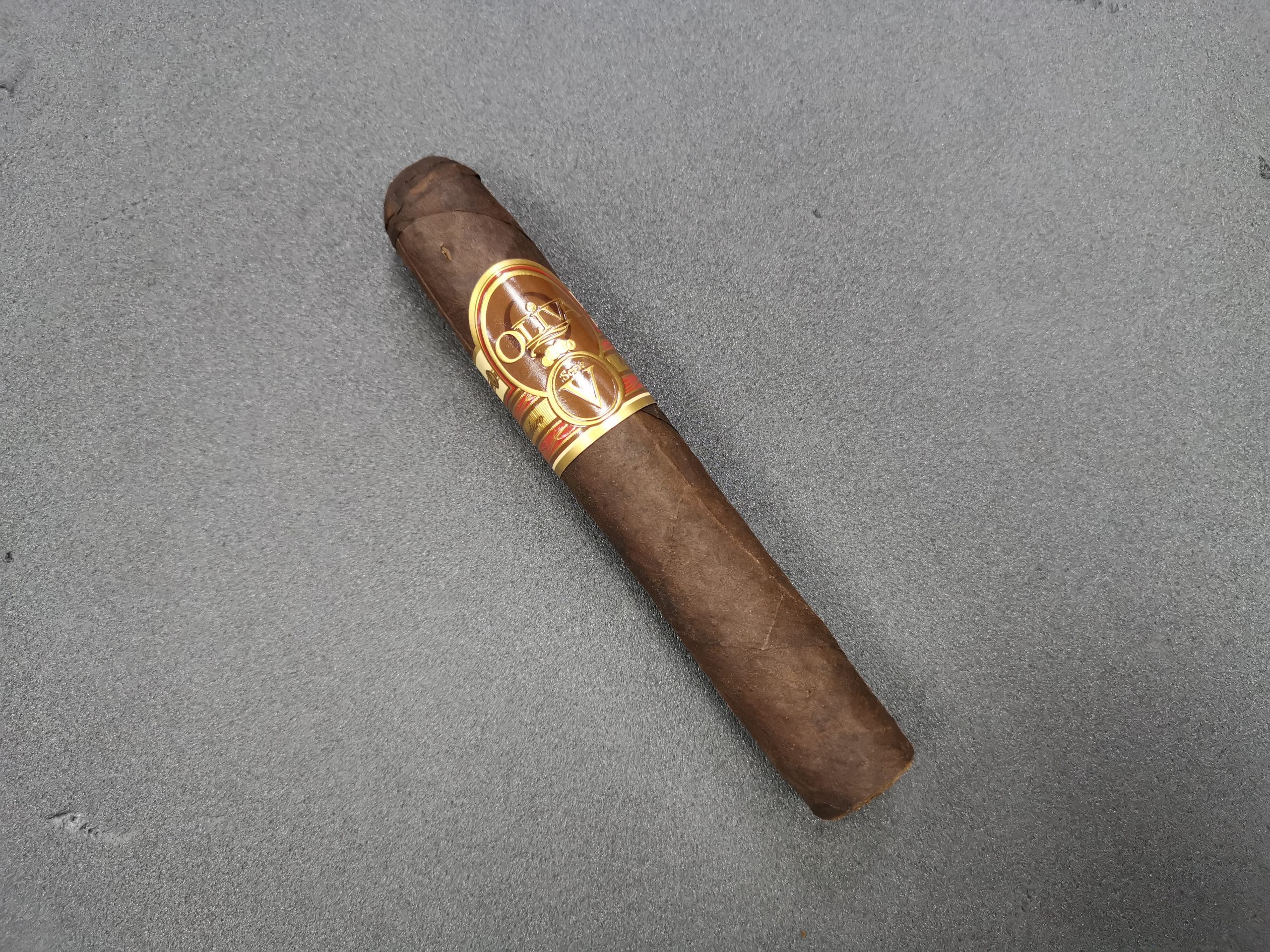 Oliva Serie V Maduro Especial Double Toro
